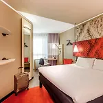 Ibis Hotel 3*