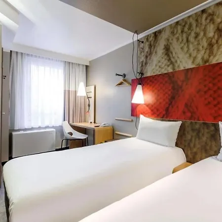 Ibis 3*