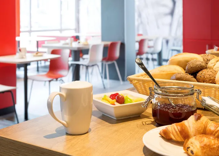 Ibis Hotel 3*