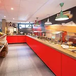 Ibis Hotell 3*